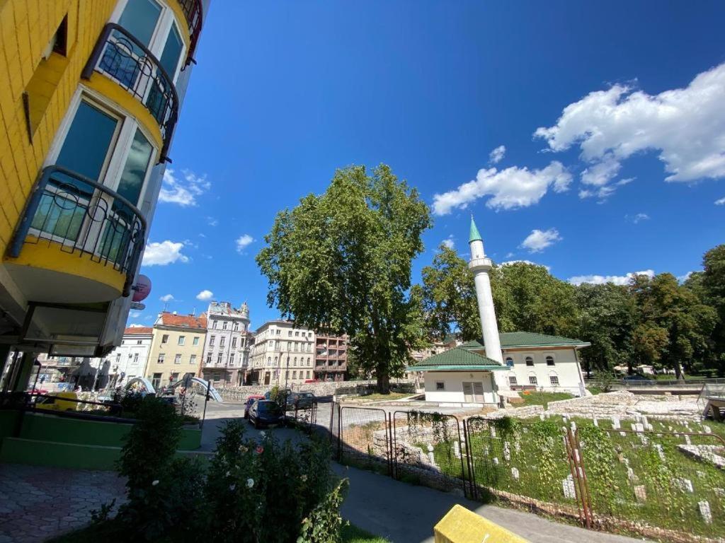 East * Sarajevo
